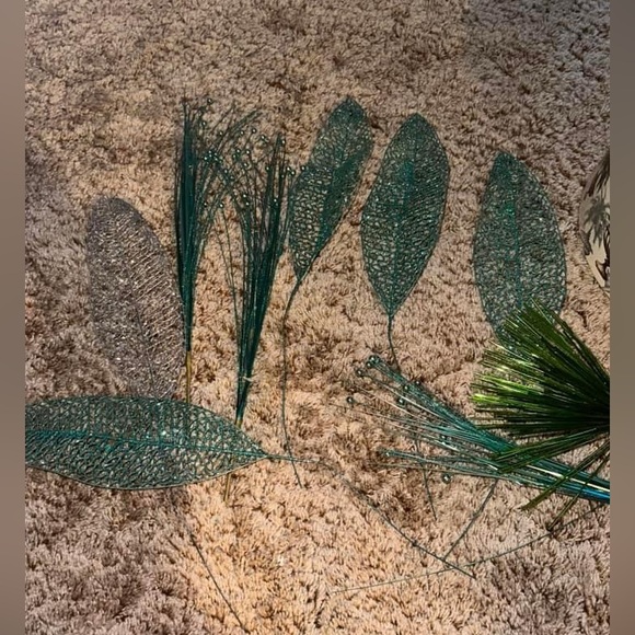 Christmas decor - Picture 3 of 3